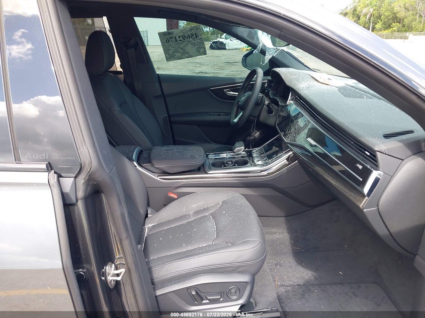 2026 Audi Q8 VIN WA1EVBF14TD014428 IAAI salvage auction — Roof, Salvage, sold $2,550 on 2026-08-31 (photo 5)