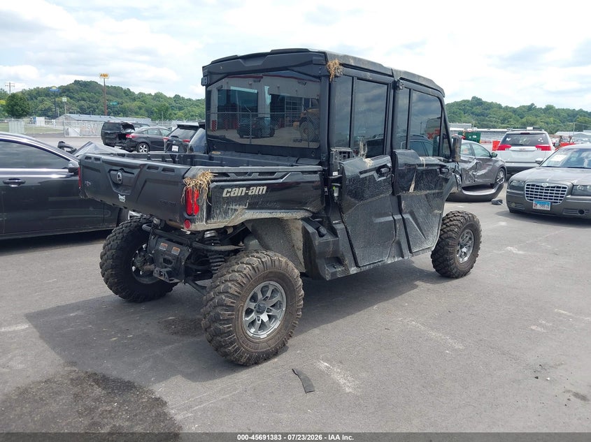 2023 Can-am/ brp Traxter VIN 3JBUUAX40PK002762 IAAI salvage auction — LEFT & RIGHT, Salvage Title, sold $9,950 on 2026-08-18 (photo 4)