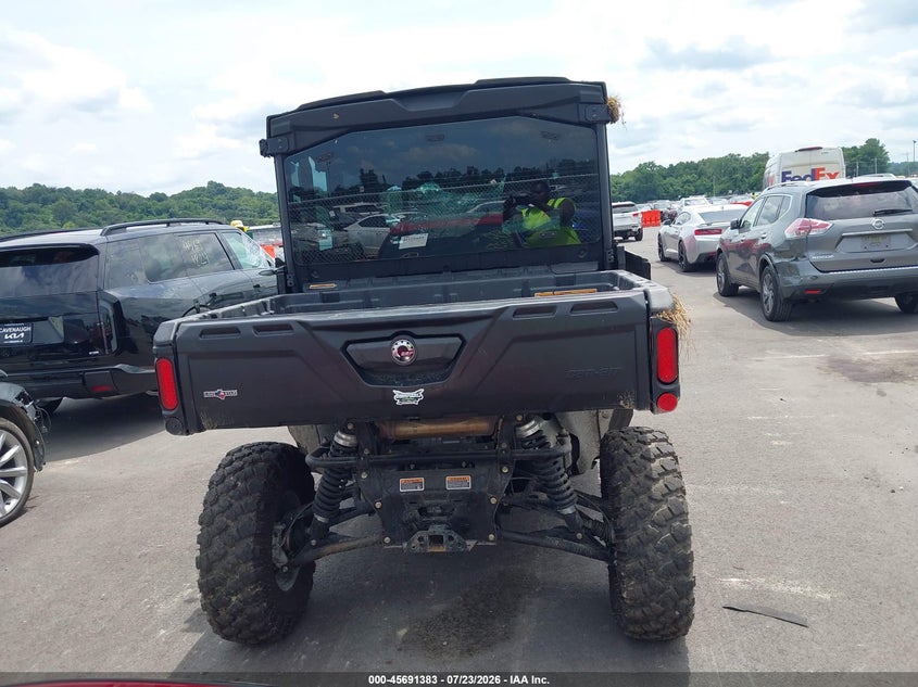2023 Can-am/ brp Traxter VIN 3JBUUAX40PK002762 IAAI salvage auction — LEFT & RIGHT, Salvage Title, sold $9,950 on 2026-08-18 (photo 6)