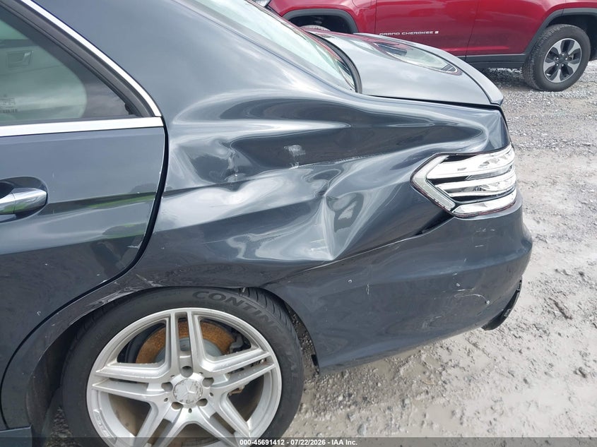 2014 Mercedes-benz E-klasse VIN WDDHF5KB5EA885364 IAAI salvage auction — LEFT REAR, Salvage Title, sold $3,150 on 2026-08-20 (photo 6)