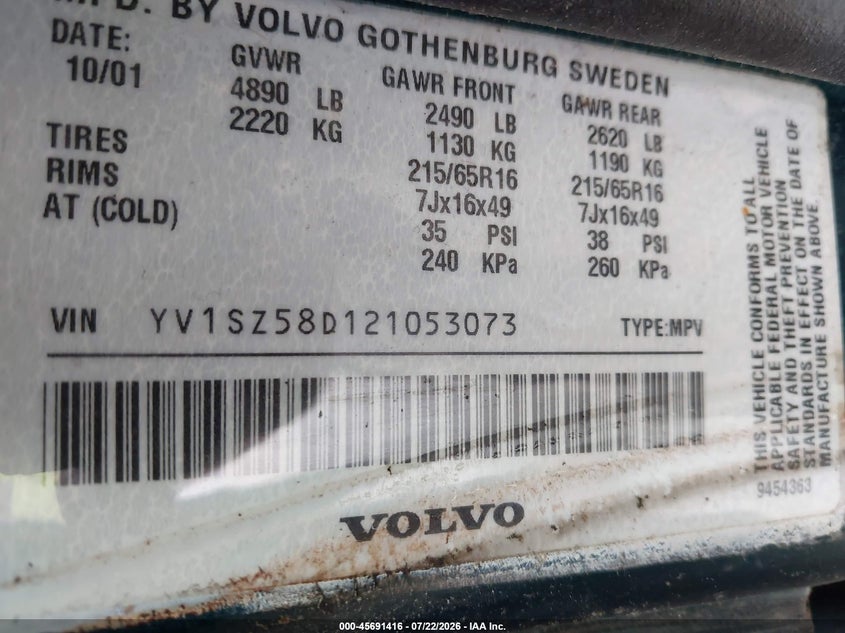 2002 Volvo V70 VIN YV1SZ58D121053073 IAAI salvage auction — NORMAL WEAR, Original (Maine), sold $25 on 2026-07-27 (photo 9)