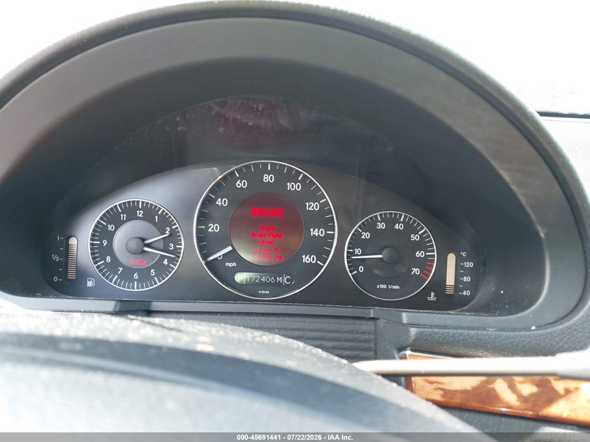2009 Mercedes-benz E-class VIN WDBUH87X19B419731 IAAI salvage auction — NORMAL WEAR, Clear (Michigan), sold $425 on 2026-08-24 (photo 7)