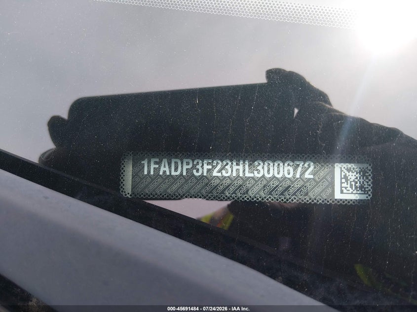 2017 Ford Focus VIN 1FADP3F23HL300672 IAAI salvage auction — NORMAL WEAR, Sf97 (Maryland), sold $7,300 on 2026-08-18 (photo 9)