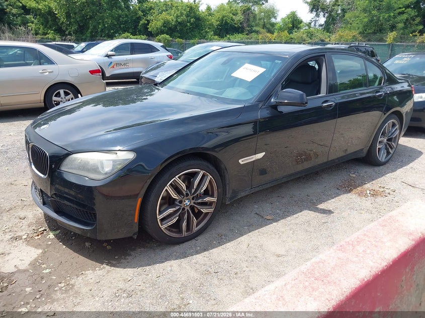 2012 BMW 7er VIN WBAKA8C57CDS99587 IAAI salvage auction — NORMAL WEAR, Clear (Maryland), sold $1,600 on 2026-07-30 (photo 2)