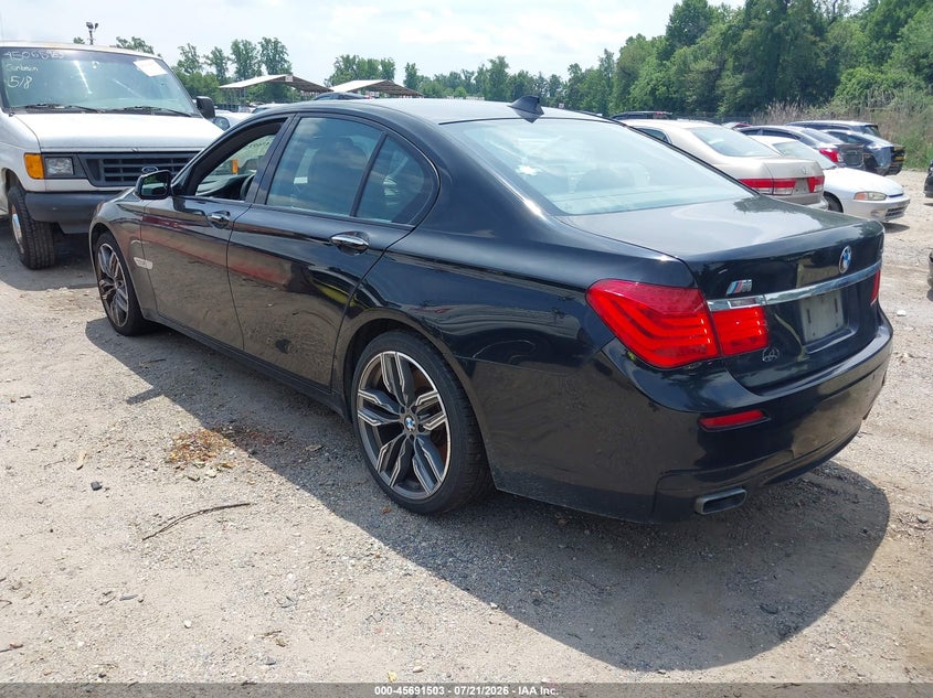 2012 BMW 7er VIN WBAKA8C57CDS99587 IAAI salvage auction — NORMAL WEAR, Clear (Maryland), sold $1,600 on 2026-07-30 (photo 3)