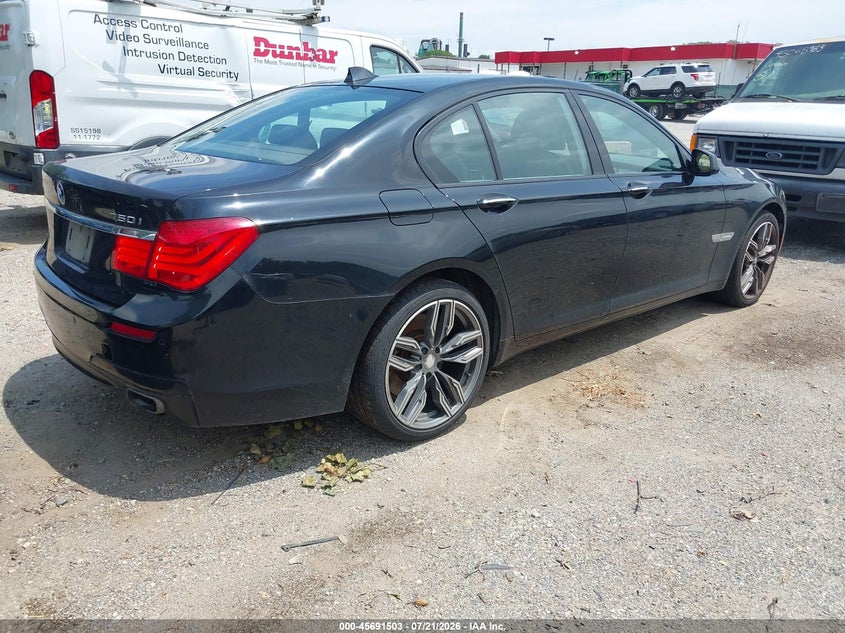 2012 BMW 7er VIN WBAKA8C57CDS99587 IAAI salvage auction — NORMAL WEAR, Clear (Maryland), sold $1,600 on 2026-07-30 (photo 4)