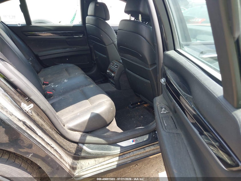 2012 BMW 7er VIN WBAKA8C57CDS99587 IAAI salvage auction — NORMAL WEAR, Clear (Maryland), sold $1,600 on 2026-07-30 (photo 8)
