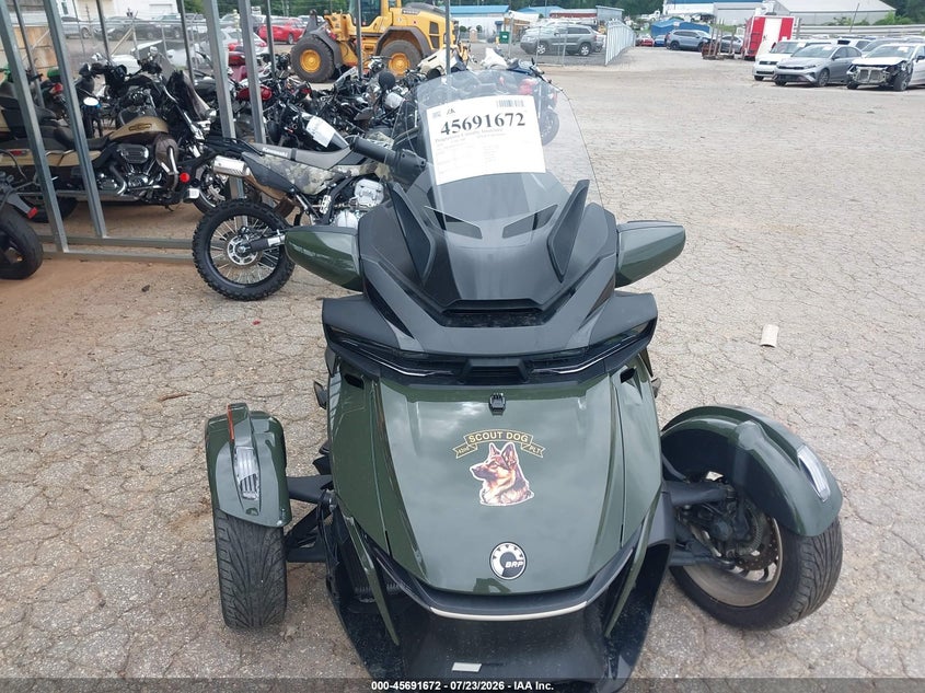 2023 Can-am/ brp Spyder VIN 2BXNBDD21PV005959 IAAI salvage auction — RIGHT FRONT, Clear (South Carolina), sold $9,600 on 2026-08-26 (photo 5)