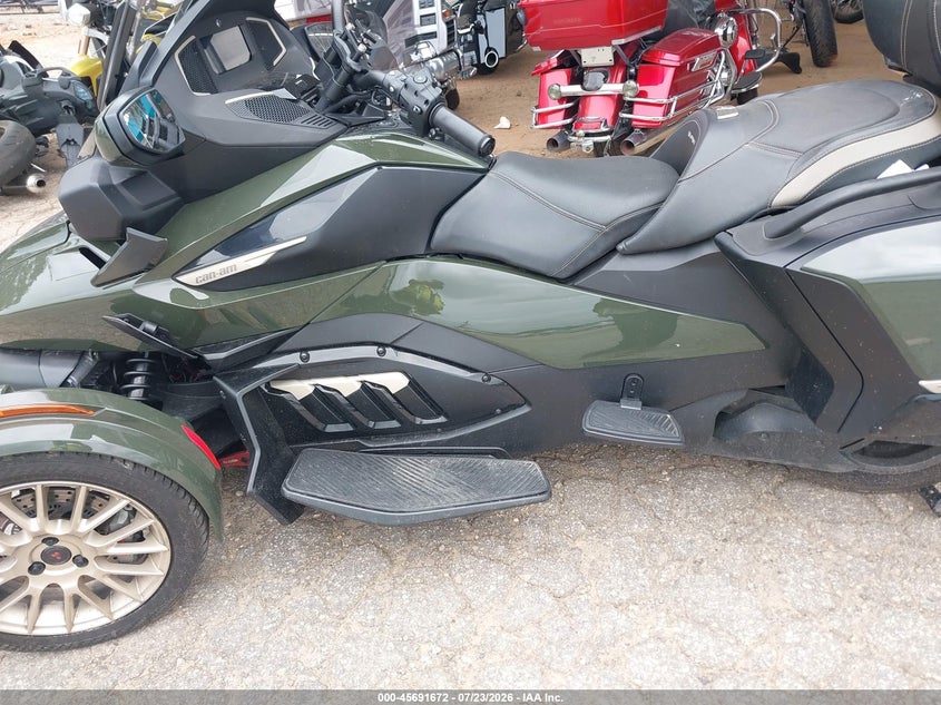 2023 Can-am/ brp Spyder VIN 2BXNBDD21PV005959 IAAI salvage auction — RIGHT FRONT, Clear (South Carolina), sold $9,600 on 2026-08-26 (photo 9)