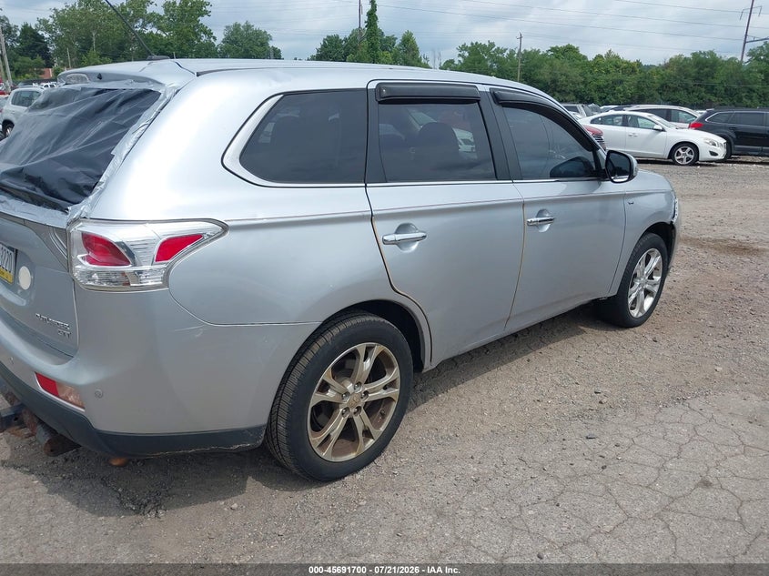 2014 Mitsubishi Outlander VIN JA4JZ4AX3EZ006871 IAAI salvage auction — NORMAL WEAR, Clear (Pennsylvania), sold $475 on 2026-07-31 (photo 4)