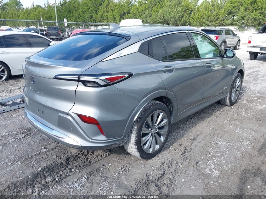 2026 Buick Envista VIN KL47LCEPXTB091777 IAAI salvage auction — SIDE, Salvage Title, sold $7,000 on 2026-08-25 (photo 4)