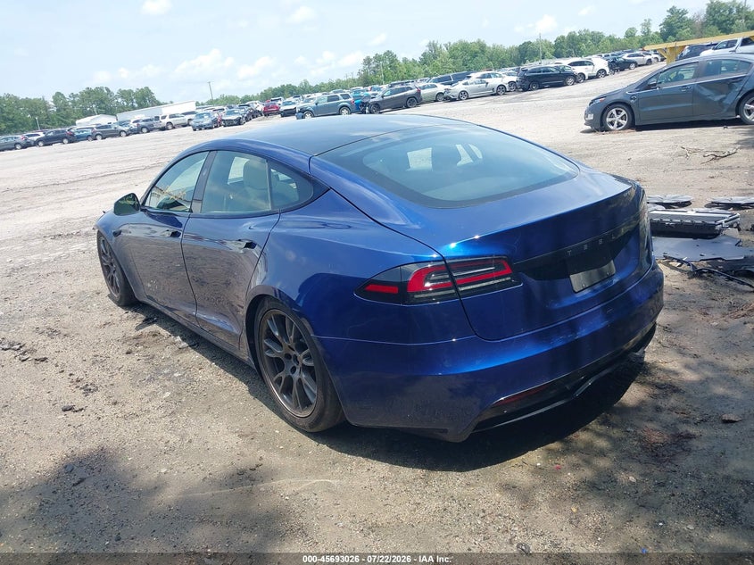 2023 Tesla Model s VIN 5YJSA1E52PF513097 IAAI salvage auction — FRONT END, Salvage Title, sold $16,800 on 2026-08-19 (photo 3)