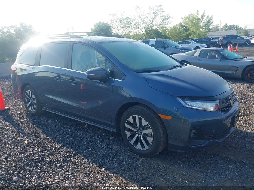 2026 Honda Odyssey VIN 5FNRL6H60TB037632 — IAAI salvage auction photo