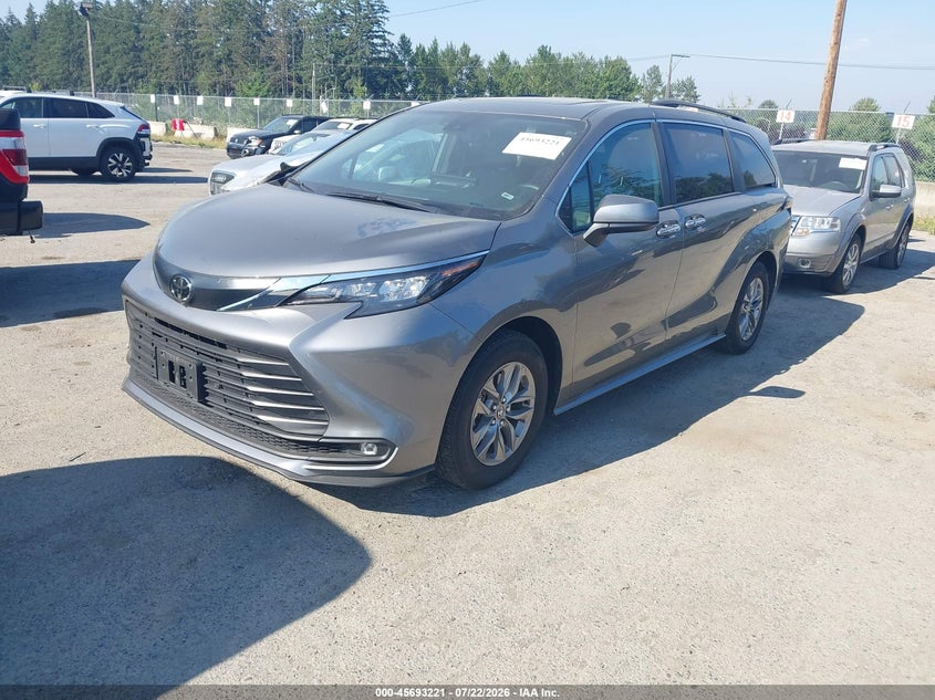 2026 Toyota Sienna VIN 5TDYRKEC7TS292139 IAAI salvage auction — LEFT SIDE, Enterprise Vehicles Clear Only (Washington), sold $35,750 on 2026-07-29 (photo 2)