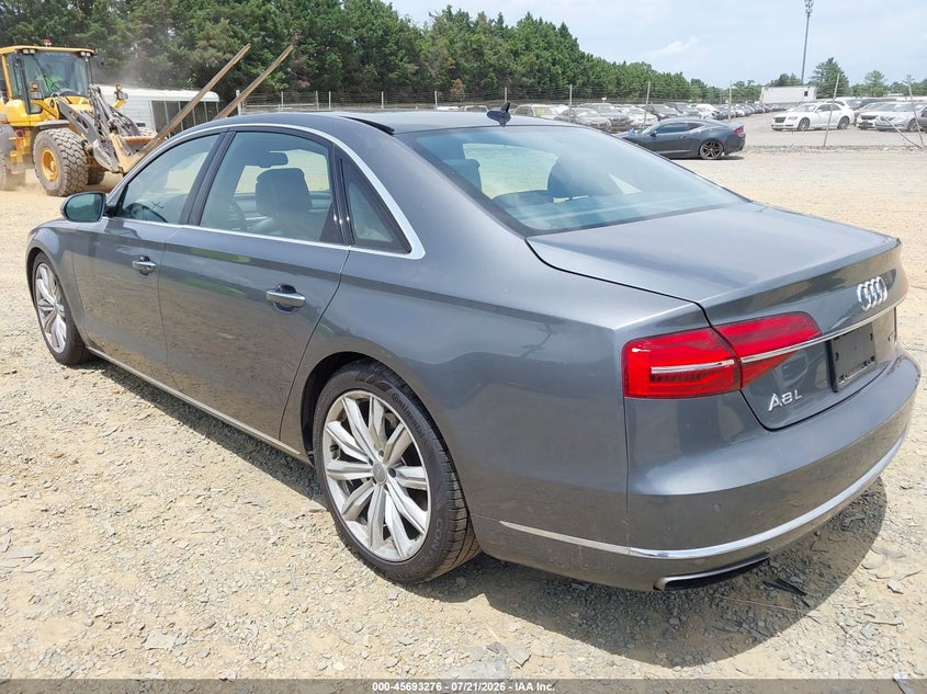 2016 Audi A8 VIN WAU34AFD2GN010752 IAAI salvage auction — NORMAL WEAR, Clear (Virginia), sold $1,050 on 2026-07-27 (photo 3)