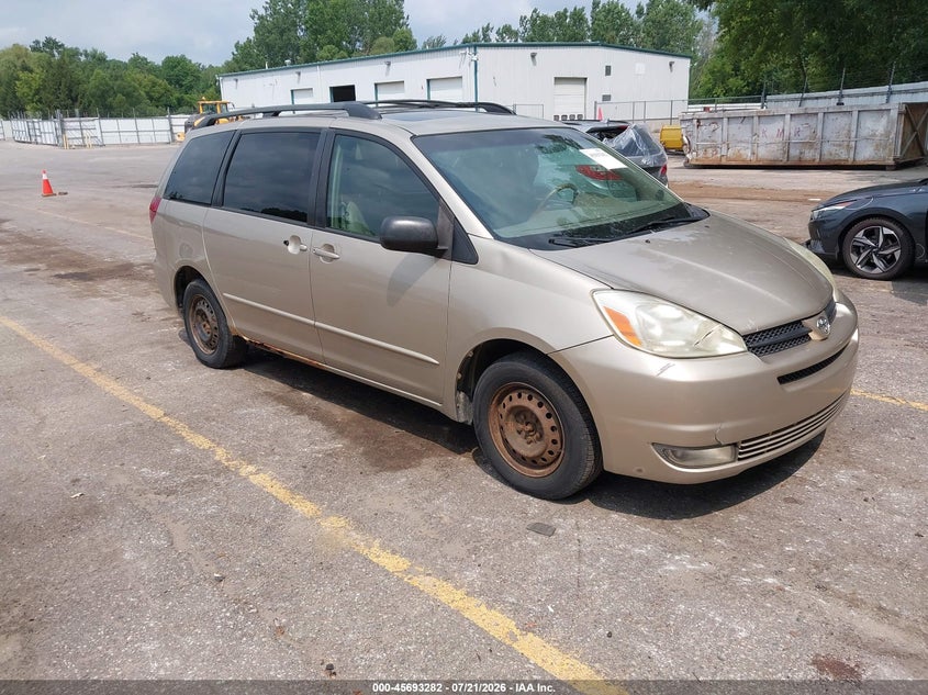 2005 Toyota Sienna VIN 5TDZA22C95S385070 IAAI salvage auction — NORMAL WEAR, Clear (Michigan), sold $675 on 2026-08-01 (photo 1)