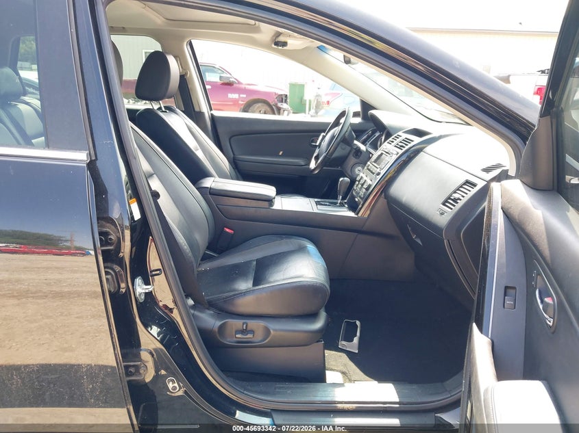 2010 Mazda Cx-9 VIN JM3TB3MA0A0211302 IAAI salvage auction — LEFT SIDE, Salvage (Ohio), sold $300 on 2026-08-24 (photo 5)
