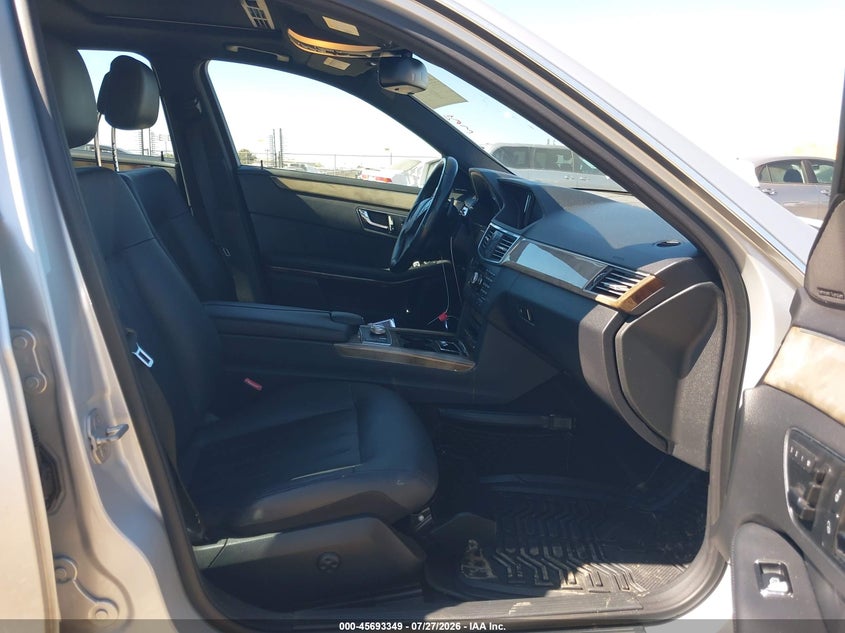 2010 Mercedes-benz E-class VIN WDDHF7CB0AA215838 IAAI salvage auction — NORMAL WEAR, Clear - Dealer Only (California), sold $600 on 2026-08-05 (photo 5)