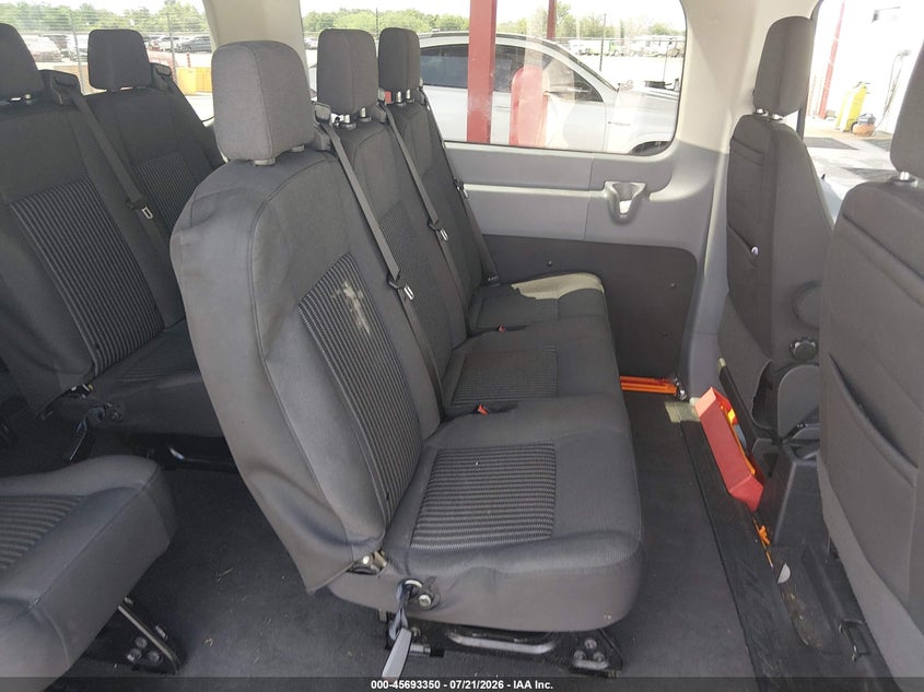 2018 Ford Transit-350 VIN 1FBZX2ZM6JKB42724 IAAI salvage auction — NORMAL WEAR, Sf97 (Washington), sold $15,100 on 2026-09-03 (photo 8)