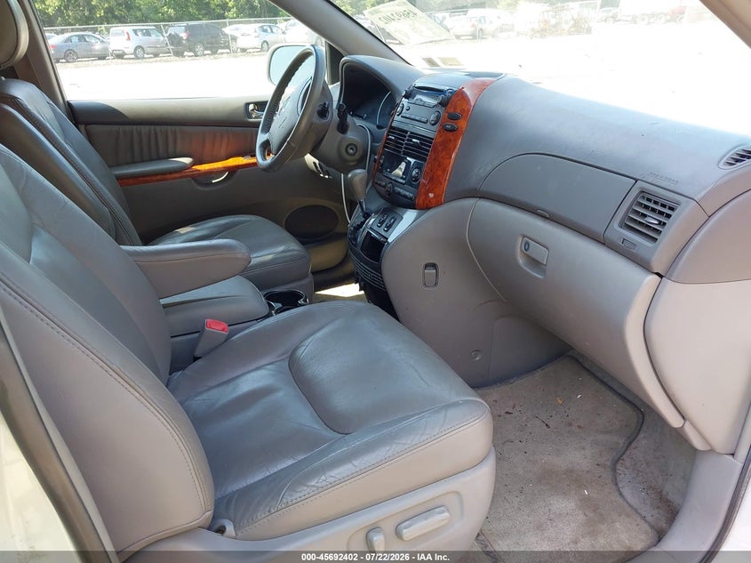 2007 Toyota Sienna VIN 5TDBK22C27S003933 IAAI salvage auction — NORMAL WEAR, Clear (New York), sold $25 on 2026-07-28 (photo 5)
