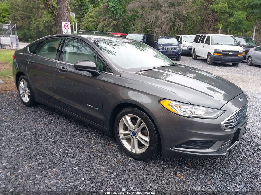 2018 Ford Fusion VIN 3FA6P0UU8JR122311 — IAAI salvage auction photo