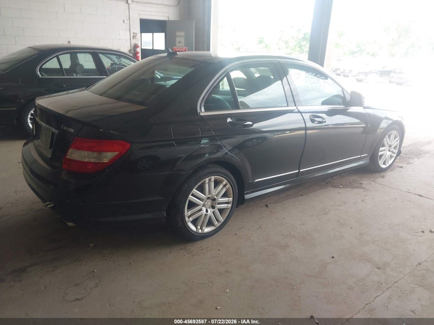 2008 Mercedes-benz C class VIN WDDGF81X58F149364 IAAI salvage auction — NORMAL WEAR, Clear (Minnesota), sold $325 on 2026-08-19 (photo 4)