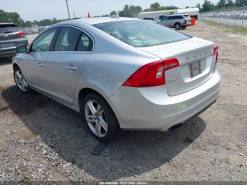 2015 Volvo S60 VIN YV140MFB1F2316158 IAAI salvage auction — NORMAL WEAR, Salvage Title, sold $550 on 2026-08-07 (photo 3)