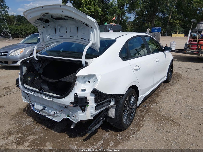 2024 Kia Forte VIN 3KPF54AD4RE838444 IAAI salvage auction — REAR END, Salvage (Indiana), sold $8,350 on 2026-08-19 (photo 4)