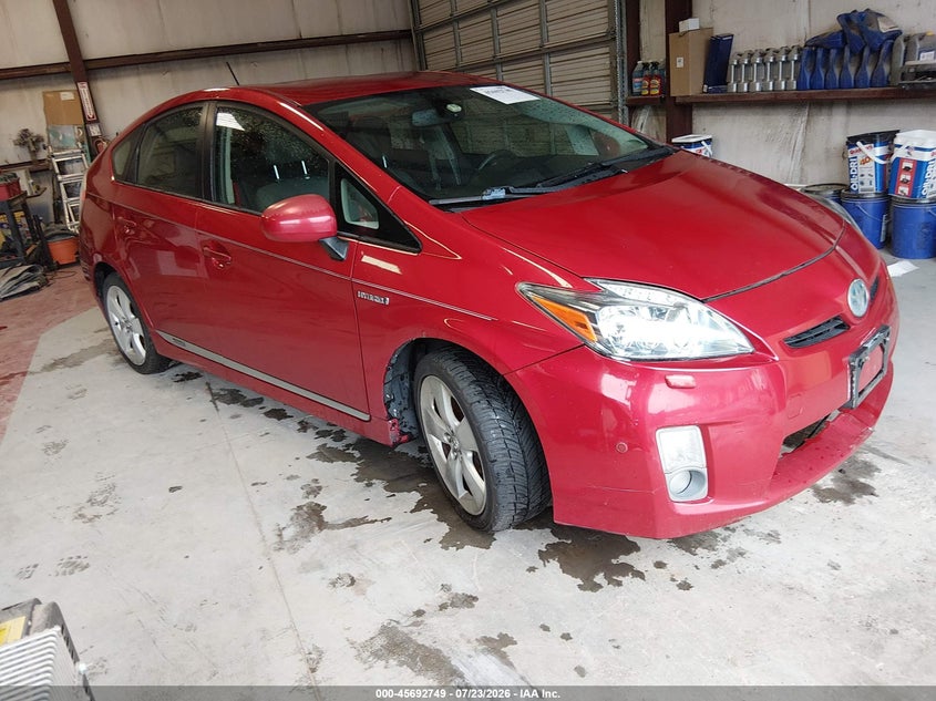 2010 Toyota Prius v VIN JTDKN3DU7A0142517 IAAI salvage auction — NORMAL WEAR, Clear (Virginia), sold $1,050 on 2026-07-28 (photo 1)