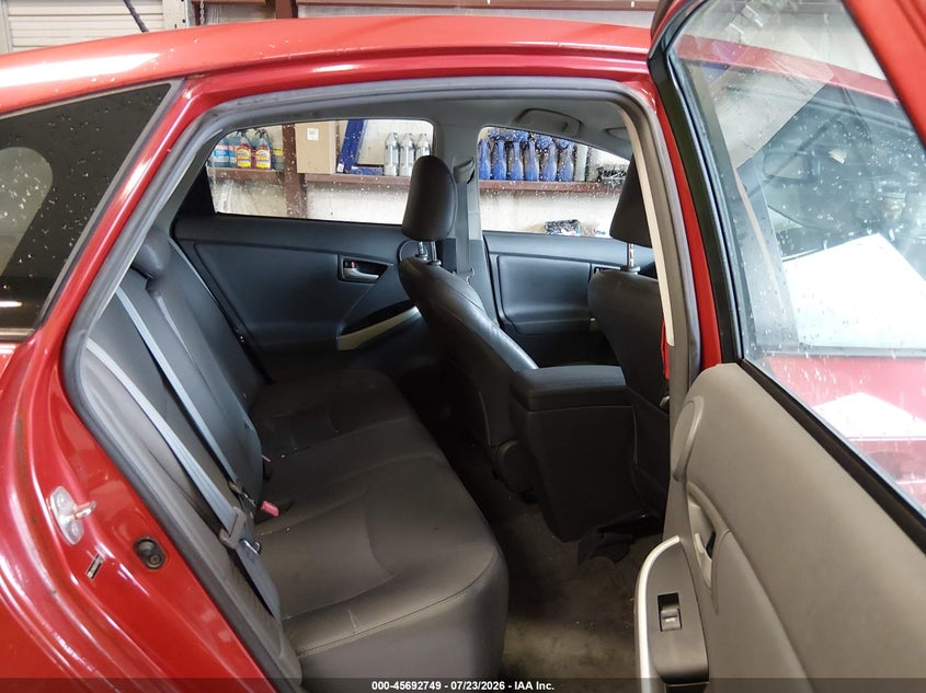 2010 Toyota Prius v VIN JTDKN3DU7A0142517 IAAI salvage auction — NORMAL WEAR, Clear (Virginia), sold $1,050 on 2026-07-28 (photo 8)