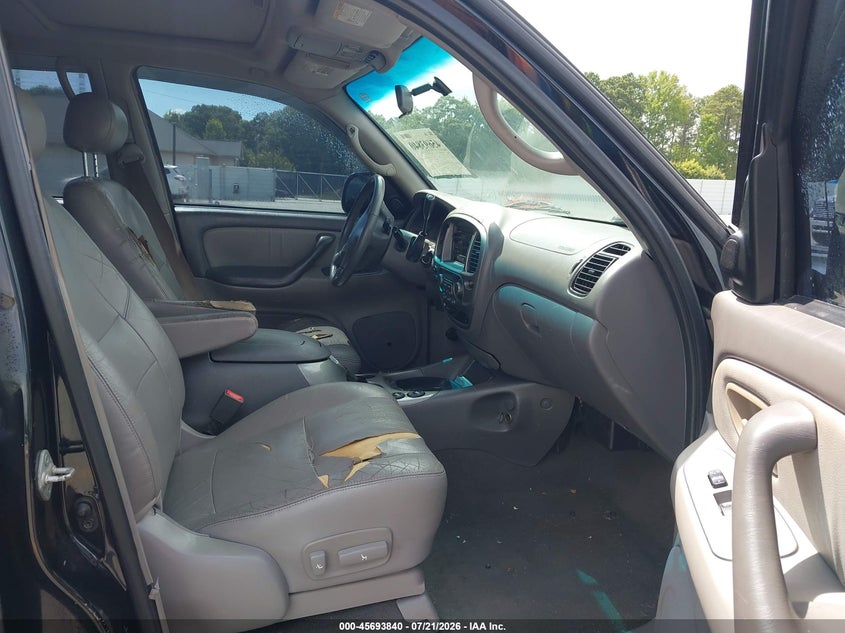 2001 Toyota Sequoia VIN 5TDZT38A11S033181 IAAI salvage auction — NORMAL WEAR, Clear (Georgia), sold $25 on 2026-07-29 (photo 5)