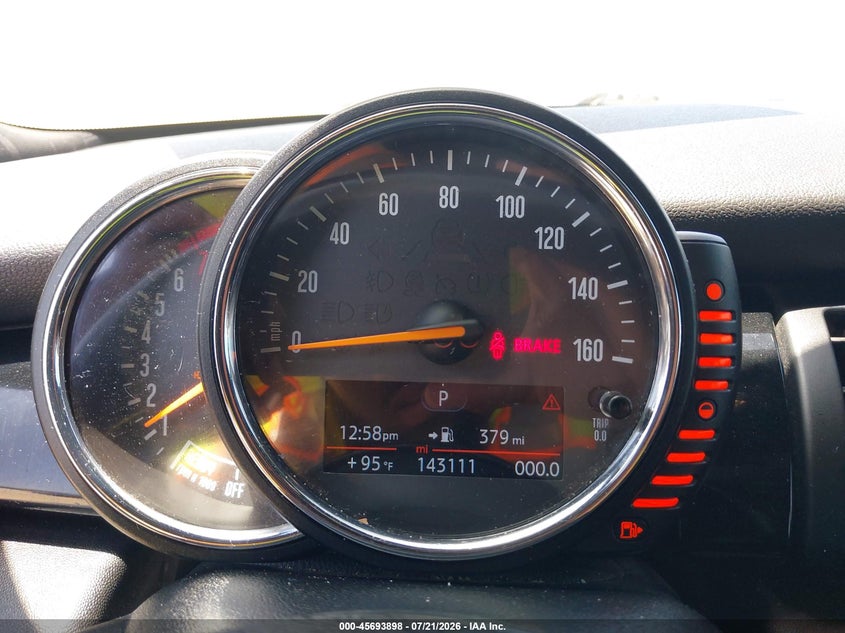2016 Mini Hardtop VIN WMWXU1C55G2D09882 IAAI salvage auction — FRONT END, Original (Texas), sold $1,000 on 2026-08-03 (photo 7)