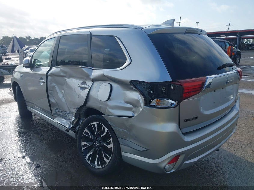 2018 Mitsubishi Outlander VIN JA4J24A53JZ031735 IAAI salvage auction — LEFT SIDE, Salvage Title, sold $1,425 on 2026-09-09 (photo 3)