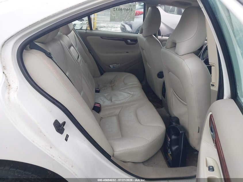 2007 Volvo S60 VIN YV1RS592872614239 IAAI salvage auction — NORMAL WEAR, Clear (Pennsylvania), sold $125 on 2026-07-28 (photo 8)