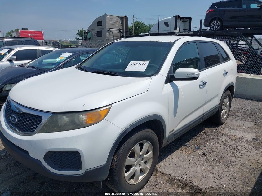 2011 Kia Sorento VIN 5XYKTCA10BG011747 IAAI salvage auction — NORMAL WEAR, Clear - Public Restricted (Oklahoma), sold $25 on 2026-07-28 (photo 2)