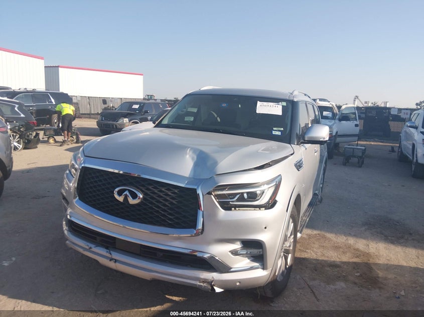 2018 Infiniti Qx80 VIN JN8AZ2ND4J9840267 IAAI salvage auction — RIGHT SIDE, Salvage Title, sold $8,000 on 2026-08-18 (photo 2)