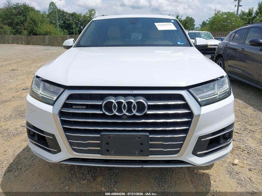 2017 Audi Q7 VIN WA1LAAF76HD050372 IAAI salvage auction — NORMAL WEAR, Clear (Virginia), sold $3,550 on 2026-07-27 (photo 6)