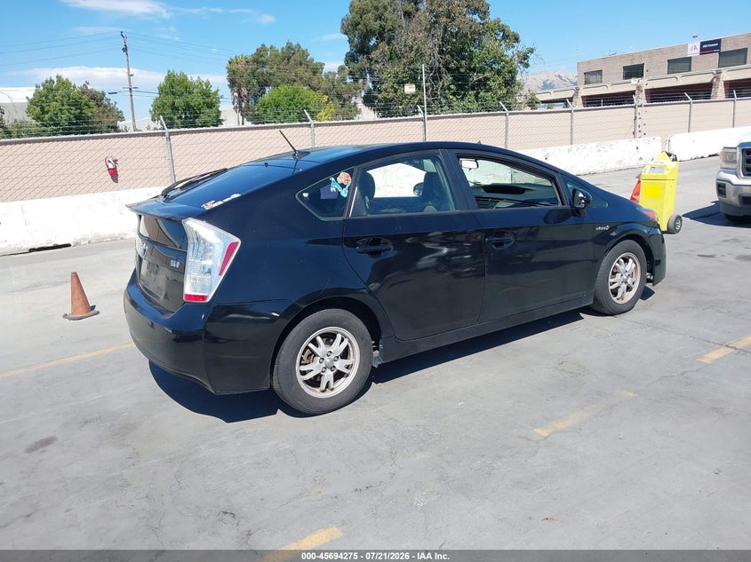 2011 Toyota Prius VIN JTDKN3DU7B0269575 IAAI salvage auction — NORMAL WEAR, Clear - Dealer Only (California), sold $25 on 2026-07-29 (photo 4)