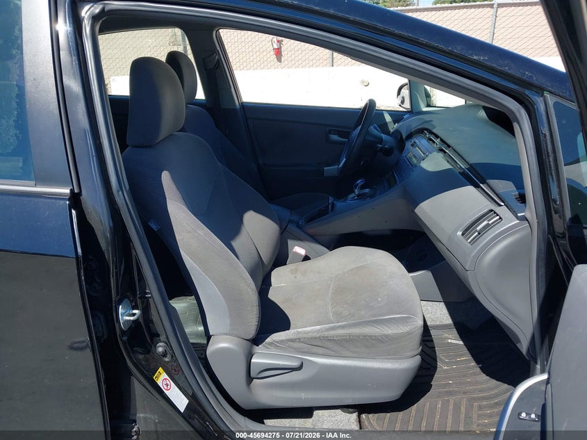 2011 Toyota Prius VIN JTDKN3DU7B0269575 IAAI salvage auction — NORMAL WEAR, Clear - Dealer Only (California), sold $25 on 2026-07-29 (photo 5)
