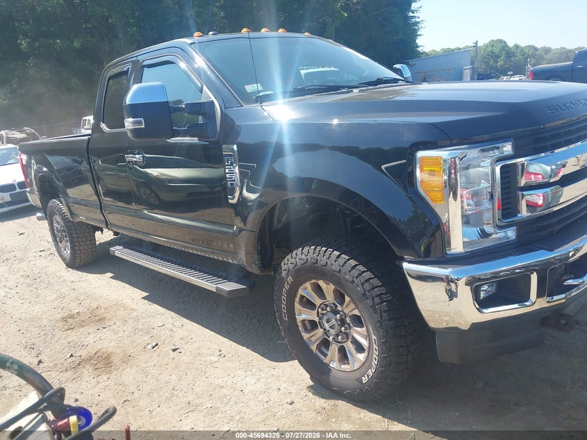 2017 Ford F250 VIN 1FT7X2B69HED02828 — IAAI salvage auction photo