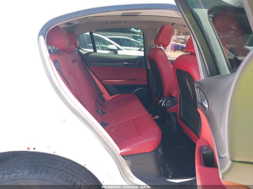 2020 Alfa romeo Stelvio VIN ZASPAKBN9L7C97806 IAAI salvage auction — WATER/FLOOD, Mv-907A (New York), sold $8,875 on 2026-09-15 (photo 8)