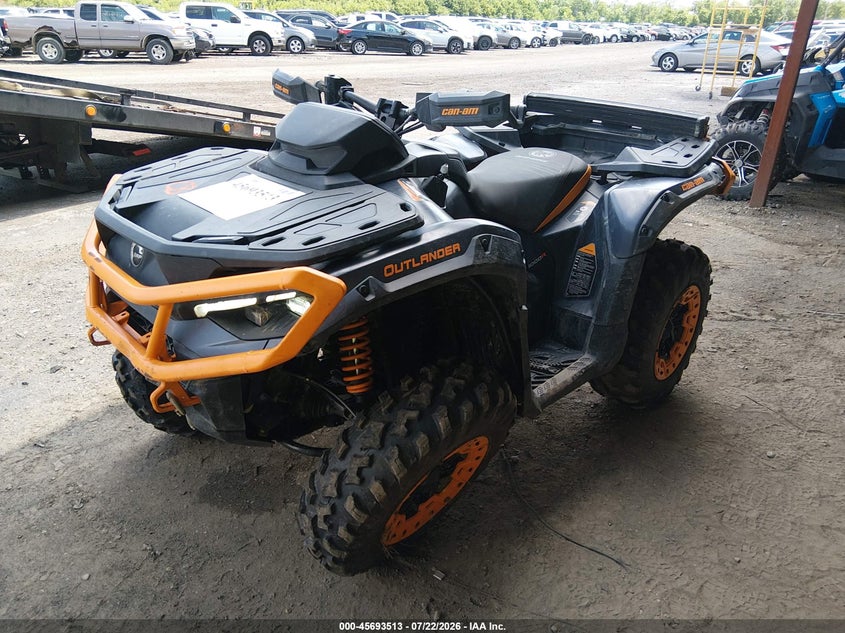 2025 Can-am/ brp Outlander VIN 3JB3KA745SJ001204 IAAI salvage auction — LEFT FRONT, Wait Title, sold $8,650 on 2026-09-09 (photo 2)