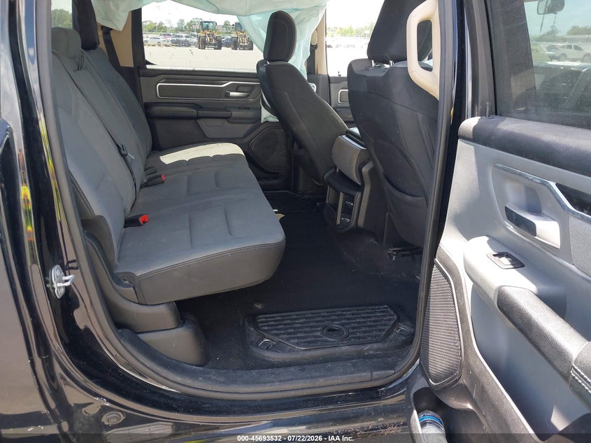 2019 Ram 1500 VIN 1C6RRFFG1KN727584 IAAI salvage auction — REAR END, Wait Title, sold $5,100 on 2026-08-31 (photo 8)