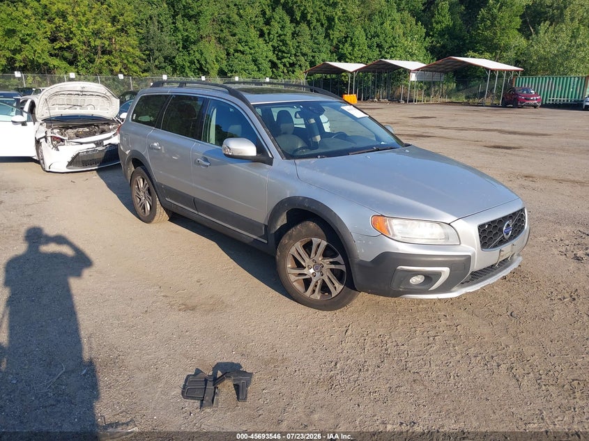 2014 Volvo Xc70 VIN YV4940BZ8E1178910 IAAI salvage auction — NORMAL WEAR, Clear-Dealer Only (Maryland), sold $125 on 2026-07-28 (photo 1)