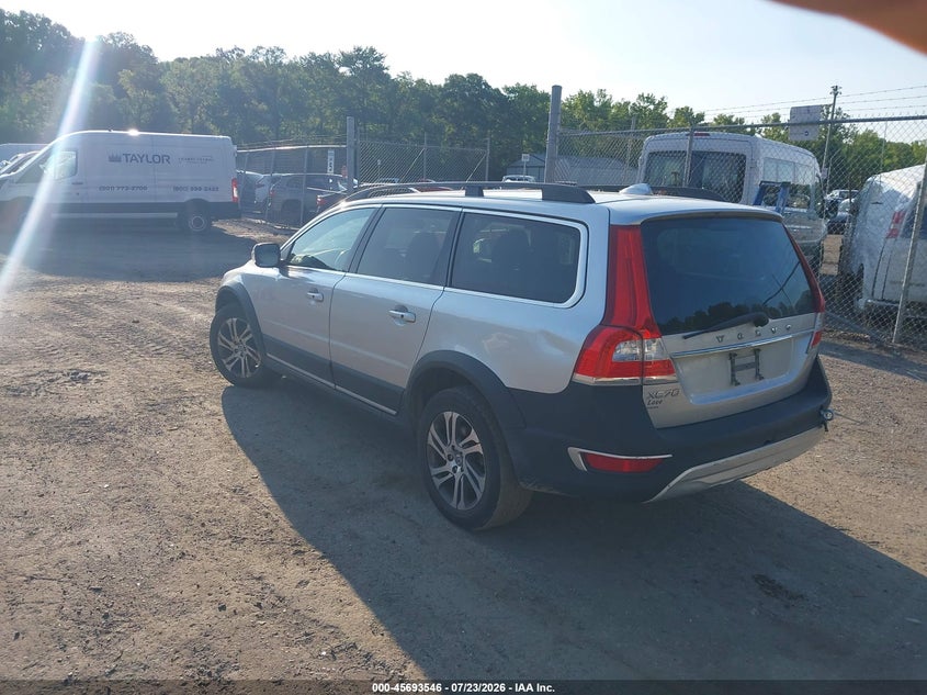 2014 Volvo Xc70 VIN YV4940BZ8E1178910 IAAI salvage auction — NORMAL WEAR, Clear-Dealer Only (Maryland), sold $125 on 2026-07-28 (photo 3)