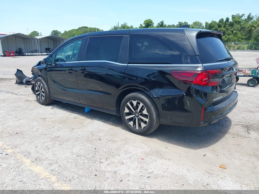 2025 Honda Odyssey VIN 5FNRL6H60SB003737 IAAI salvage auction — FRONT END, Wait Title, sold $11,200 on 2026-09-03 (photo 3)
