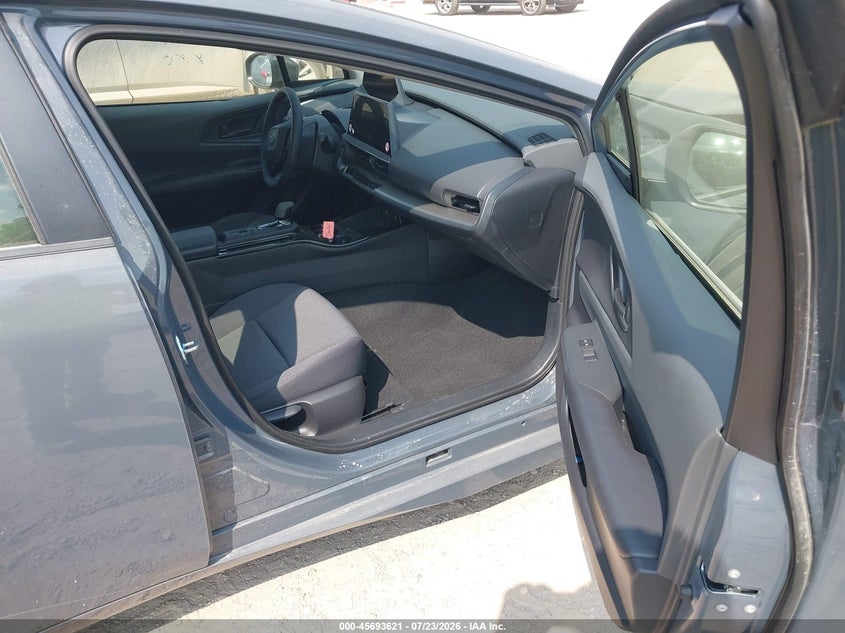 2026 Toyota Prius VIN JTDACAAU5T3079249 IAAI salvage auction — FRONT END, Enterprise Vehicles Clear Only (Washington), sold $12,000 on 2026-07-26 (photo 5)