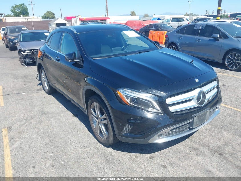 2017 Mercedes-benz Gla-klasse VIN WDCTG4GB4HJ333003 IAAI salvage auction — REAR END, Salvage (California), sold $4,100 on 2026-08-10 (photo 1)