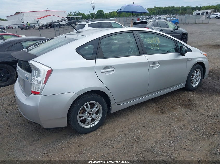2010 Toyota Prius VIN JTDKN3DU7A0009918 IAAI salvage auction — NORMAL WEAR, Clear (Virginia), sold $475 on 2026-07-28 (photo 4)