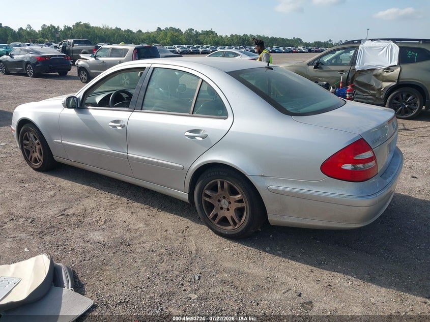 2006 Mercedes-benz E-class VIN WDBUF87J56X187148 IAAI salvage auction — NORMAL WEAR, Clear (Florida), sold $25 on 2026-07-28 (photo 3)